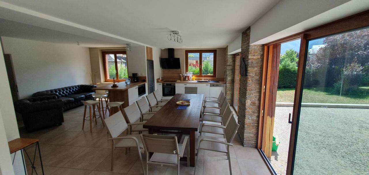 Maison De La Lionne Bagneres-de-Luchon Ngoại thất bức ảnh